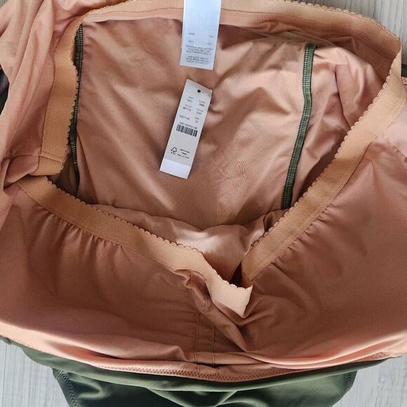 J Crew Swimsuit Womens 22 Plus One Piece Ruched Squareneck Green New BF179 - Picture 4 of 5